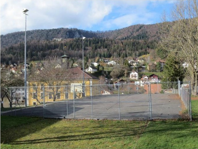 La place de sport du village pourra bénéficier d'une seconde jeunesse (photo: commune Villeret)