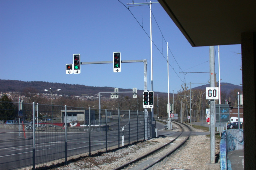 Le passage à niveau des Chézards à Colombier. (Photo : TransN)