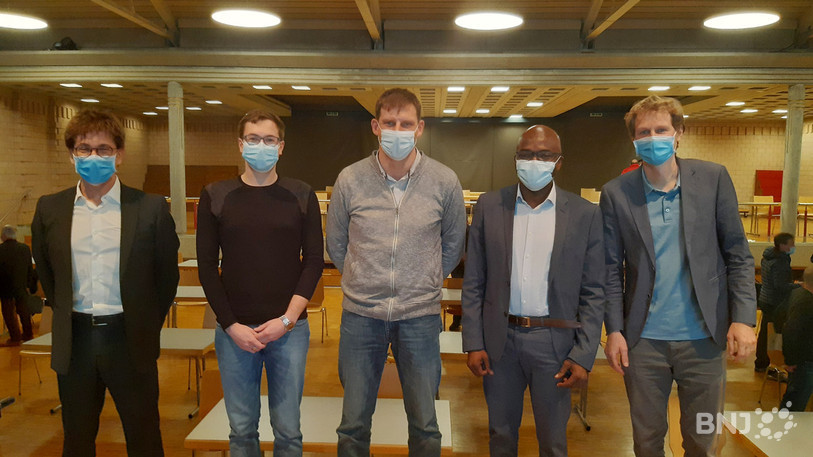 François Del Rio, Maxime Rognon, Thierry Pittet, Hassan Assumani et Tom Egger (de gauche à droite) ont été élus au Conseil communal de La Grande Béroche.