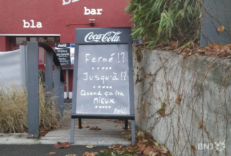 Les restaurants jurassiens devront à nouveau fermer.