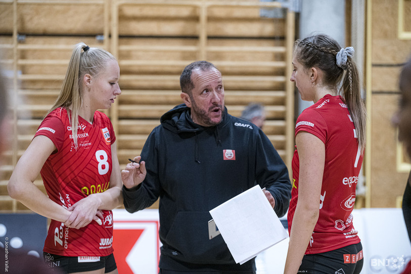 Olivier Lardier et ses joueuses ont évité une 