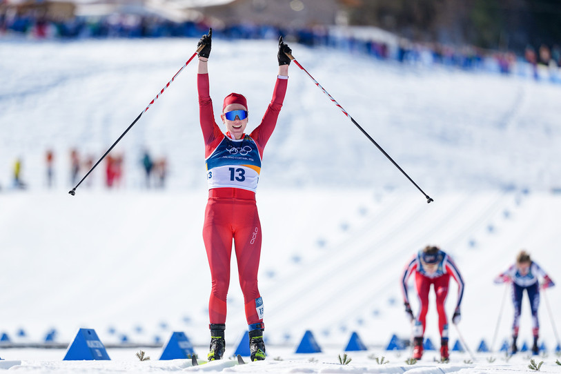 Nadja Kälin a remporté la médaille de bronze du 50 km classique aux JO. (AP Photo/Matthias Schrader)