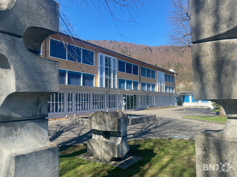 Les horaires de l'école secondaire de Moutier ne seront pas revus. (Photo : archives).