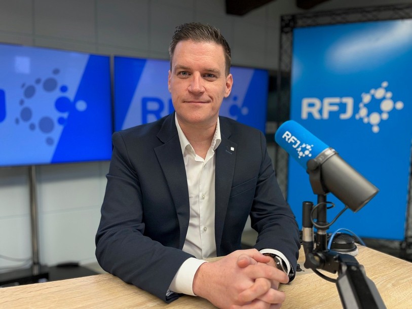 Loïc Dobler prendra le siège de conseiller national à l'issue de la session de printemps, fin mars.