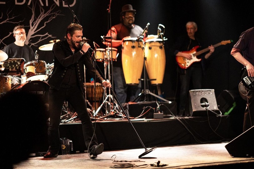 La scène de la BFM a notamment accueilli le groupe franc-montagnard du Serge Band et son chanteur Guillaume Queloz lors de la 1re saison. (Photo : Camille Wehrli)