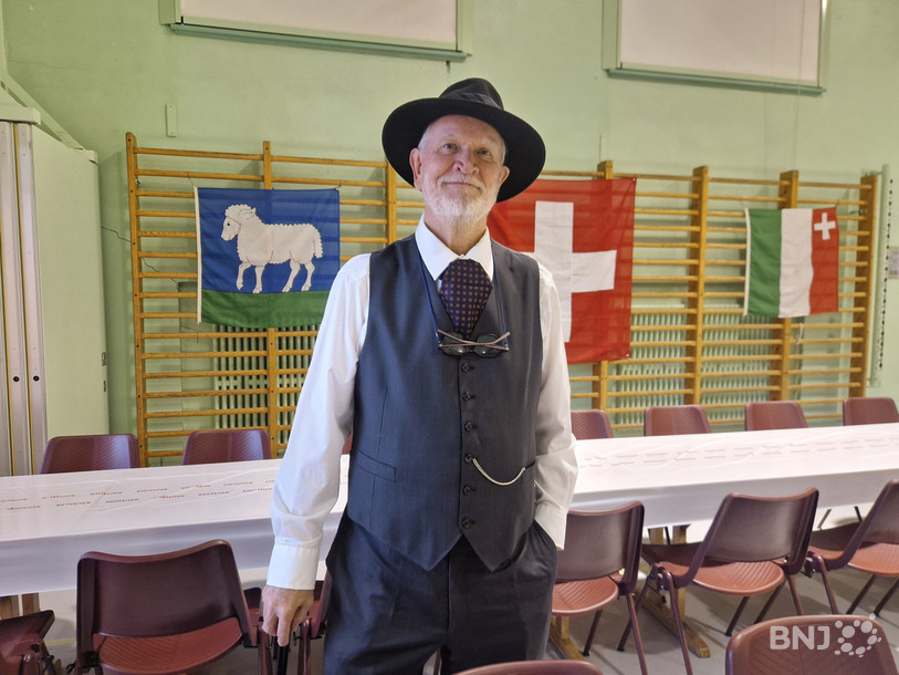 Denis Flückiger, retraité et historien local passionné, raconte les 200 ans de La Côte-aux-Fées.
