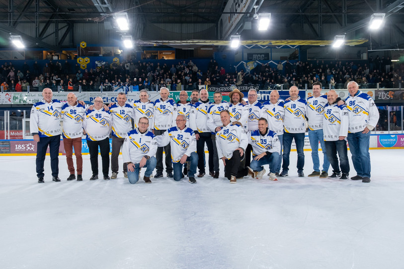 Les anciens du HCC de la saison 95-96. (Photo : HCC)