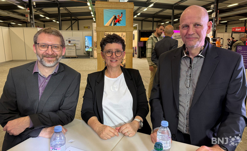 Thierry Gyger, directeur du Syndicat scolaire COVICOU, Caroline Balmer, vice-directrice de la division commerciale du CEJEF, et Stéphane Koch, spécialiste des questions numériques, ont participé à la table ronde.