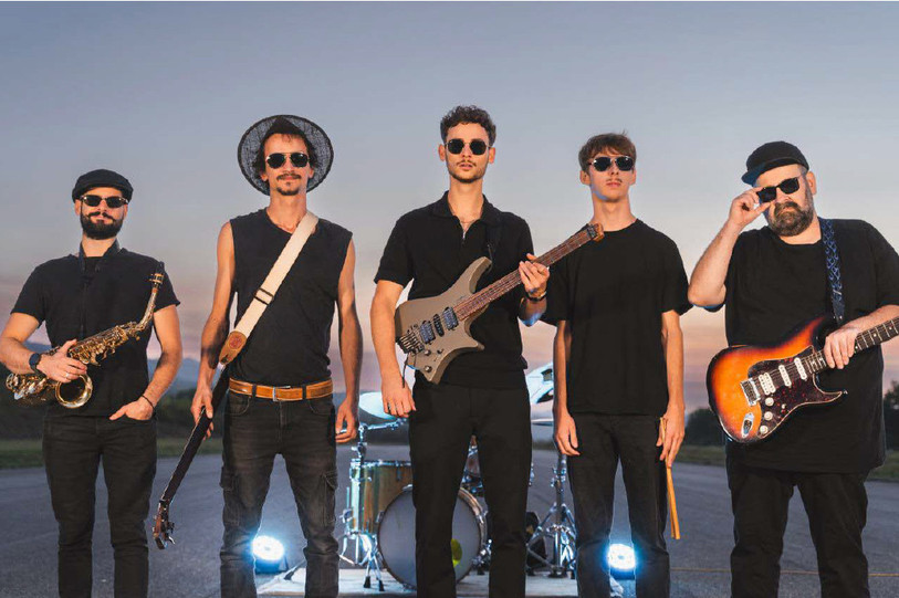 De gauche à droite : Lucien Rérat, Maël Cedolin, Sébastien Déboeuf, Simon Migy et Jean-Yves Rouillon. (Photo : Florian Cuttat)
