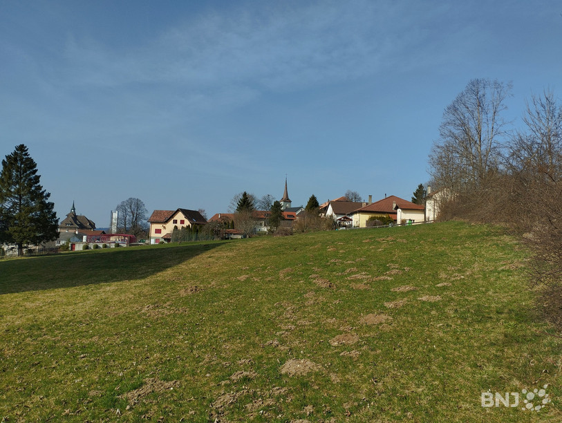 Le Noirmont projette de construire des immeubles sur une parcelle d'environ 9'000 m2 à l'est de la commune.