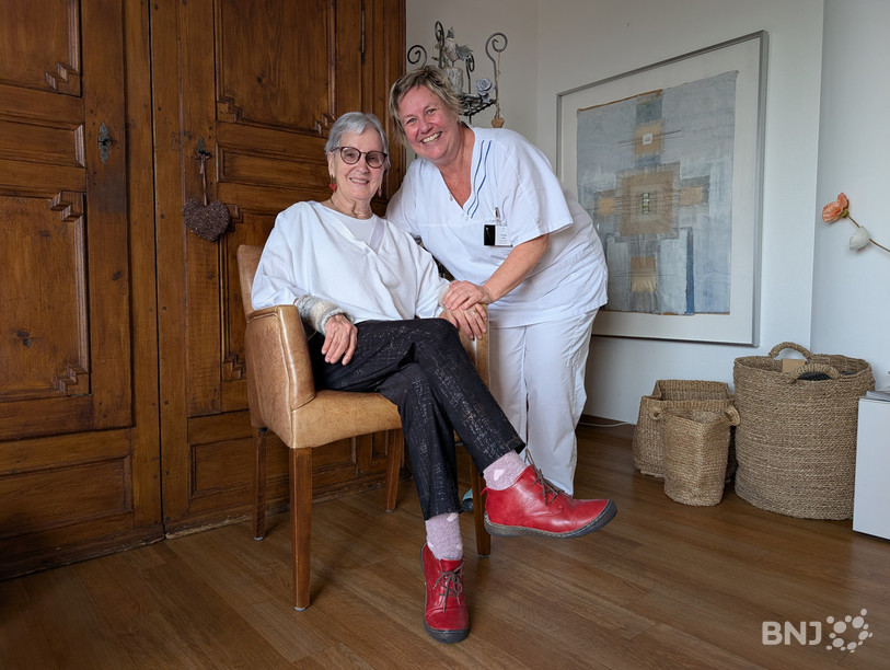 Élisabeth Paroz, ancienne infirmière à domicile, fait figure de pionnière dans le domaine des soins palliatifs.