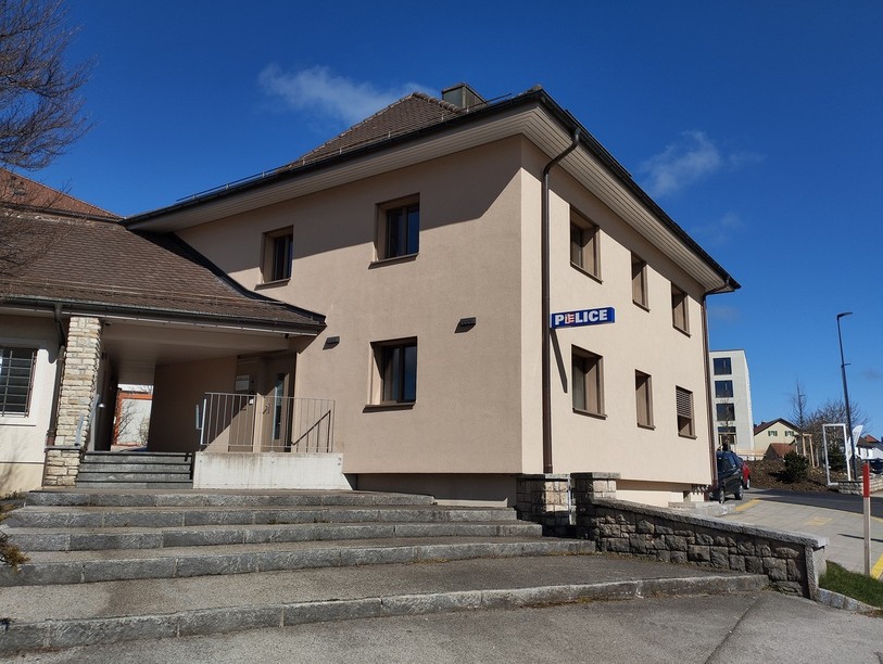 Le poste de police de Saignelégier est ouvert cinq heures par semaine.