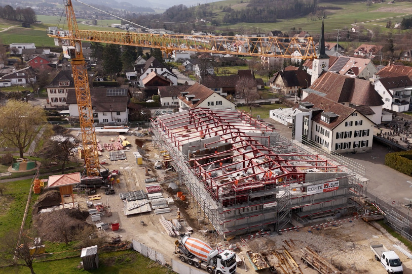 Le nouveau complexe scolaire sera officiellement inauguré en mars 2027, lors d’un week-end placé sous le signe de la fête et de la convivialité.