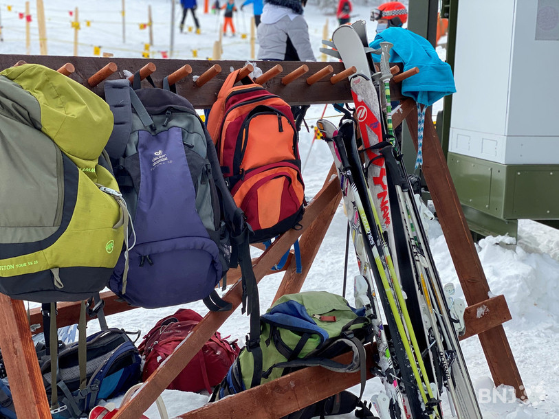 Difficile de déplacer un camp de ski. Photo d'illustration.