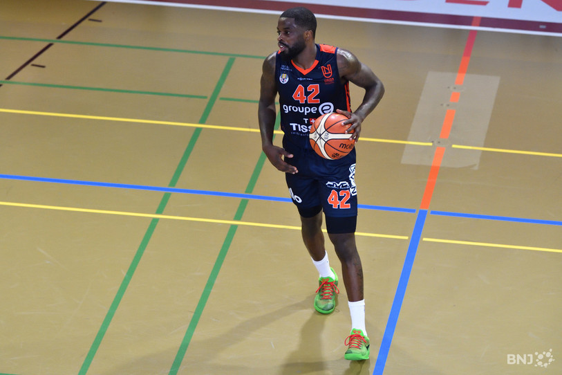 Vernon Taylor et ses coéquipiers n'ont pas brillé à Nyon. (photo archives)