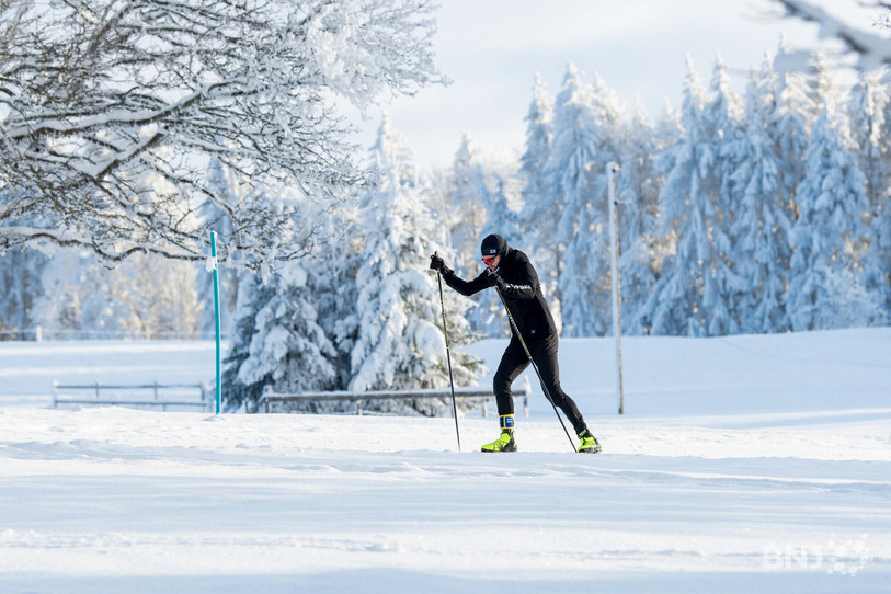 Malgré la crise sanitaire, le Giron Jurassien veut encourager la pratique des sports d'hiver. (Photo : Georges Henz/archives).