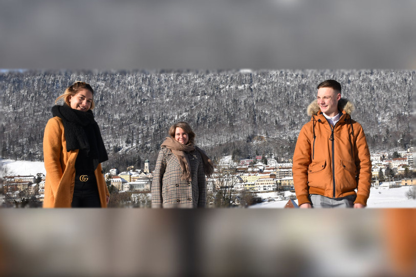 Jessica Haenni, Morgane Burgener et Ugo Boillat (de g. à d.) s’engagent pour leur Cité et feront leur entrée au Conseil municipal et au Conseil de Ville de St-Imier. (Photo : parti ARC).