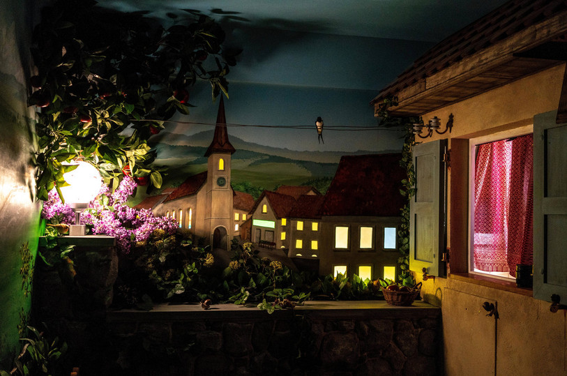 Un village miniature est installé dans le container. (Copyright : Pascal Eyrauch).