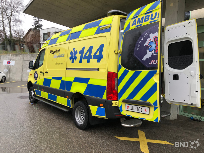 Deux ambulances sont intervenues pour la prise en charge des deux blessés légers.