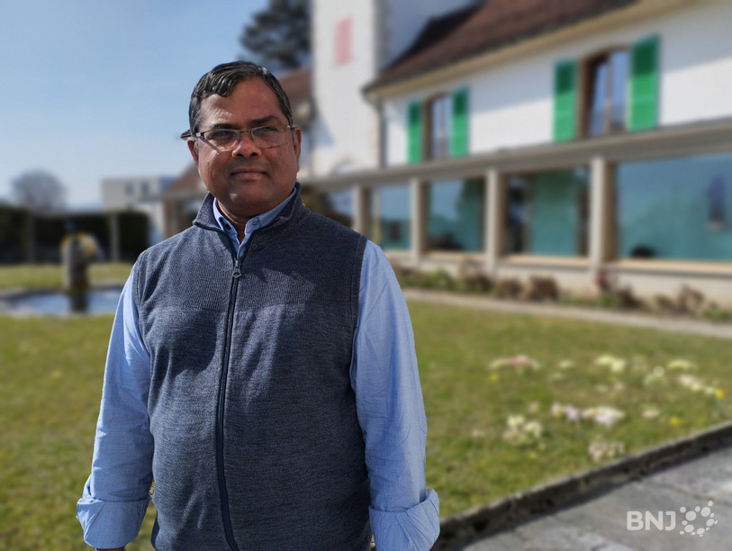 Inna Reddy Allam vit au couvent de Montcroix à Delémont et le dimanche de Pâques, il donnera la messe à 10h à Boécourt.