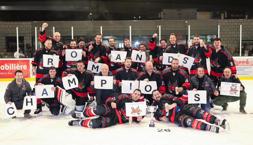 Le HC Courtételle est champion romand de 3e ligue et promu à l'échelon supérieur. (Photo : Mauricette Schnider)