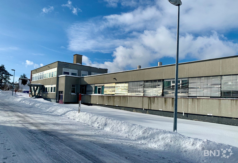 L'ancienne usine Miserez est désaffectée depuis une dizaine d'années, mais le terrain se trouve toujours en zone artisanale.