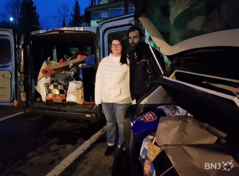 Cette action de solidarité a été lancée par Naomi Mollard et a ému la famille dont le papa est venu en personne accueillir les dons.