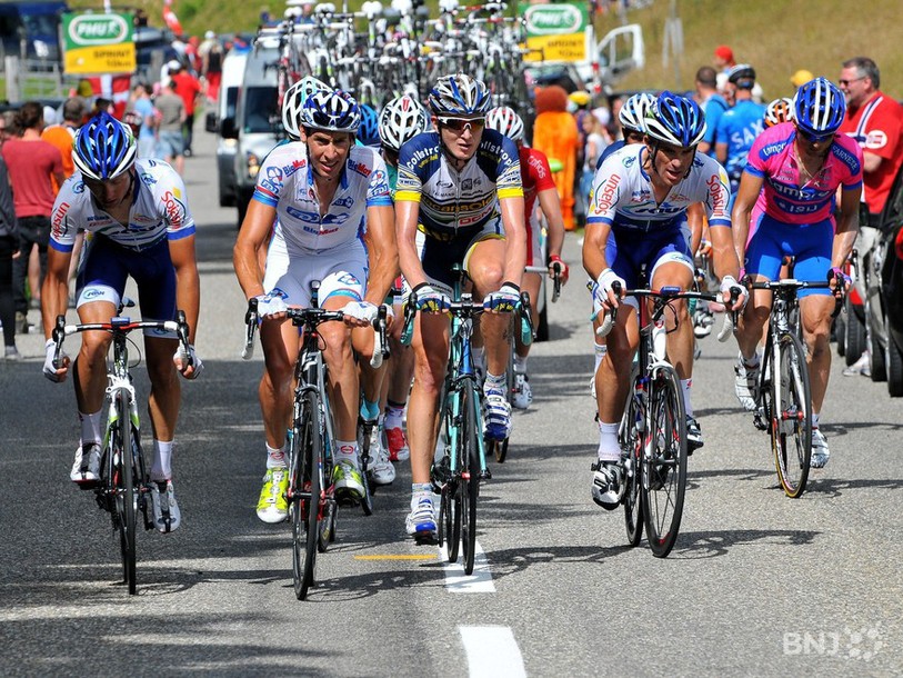Les coureurs du Tour de France en 2012 dans le Jura
