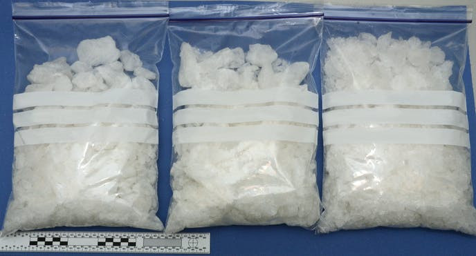 Environ trois kilogrammes de crystal meth d'une valeur marchande d'environ un demi-million de francs ont été saisis au mois de mai 2019. (photo: poca)