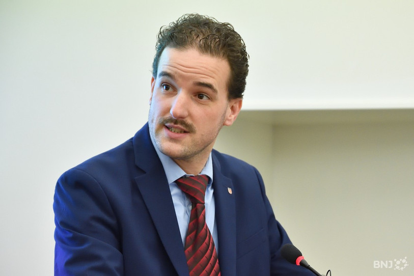 Damien Lachat, à la tribune du Parlement en 2017, lorsqu'il était député. (Archives)