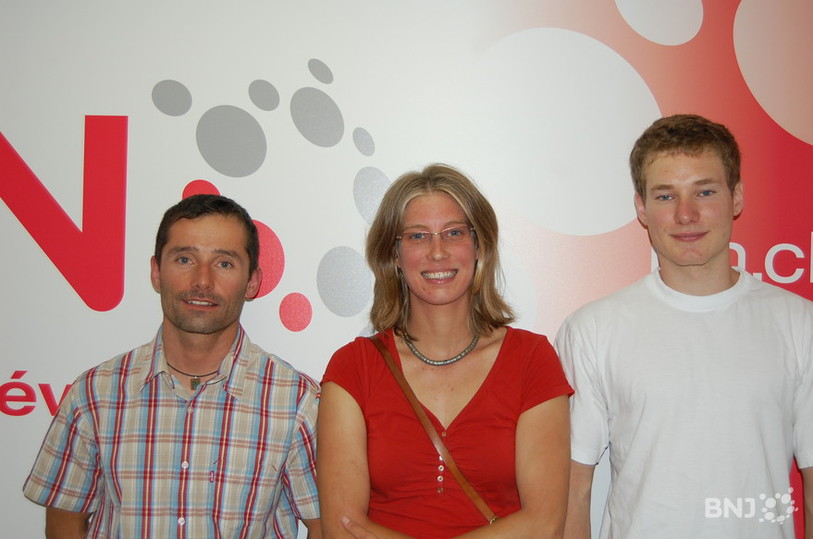 Le guide Denis Burdet de Neuchâtel accompagné de deux jeunes alpinistes neuchâtelois Christelle Marceau et Jonas Jurt