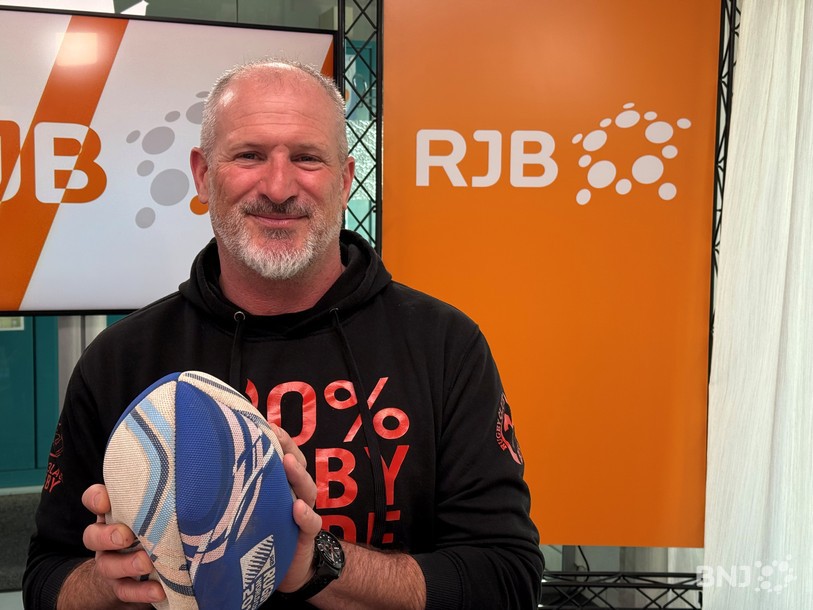 Entraîneur certifiés J+S pour les enfants au Rugby Club Bienne, Loïc Huguelet vit aujourd’hui sa passion pour l’Ovalie et ses valeurs à travers la transmission aux nouvelles générations.