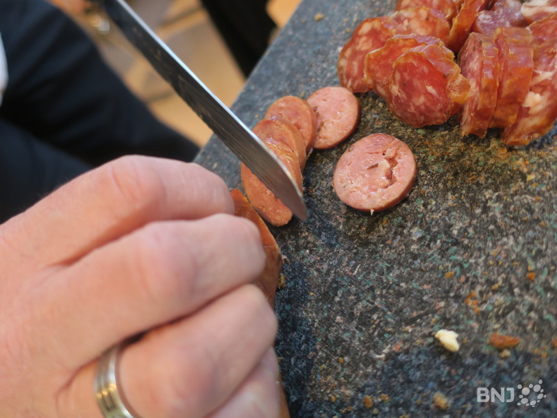 Saucisse d'Ajoie et Pain