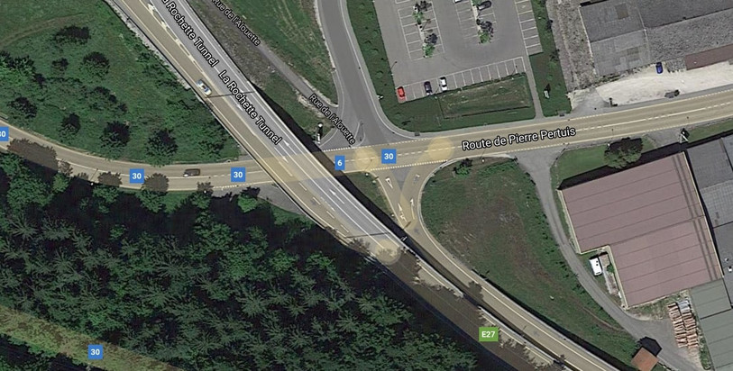 L'accident s'est produit sur la route de Pierre-Pertuis. (Photo : Google Maps/ Images ©2021 Maxar Technologies, Données cartographiques ©2021)