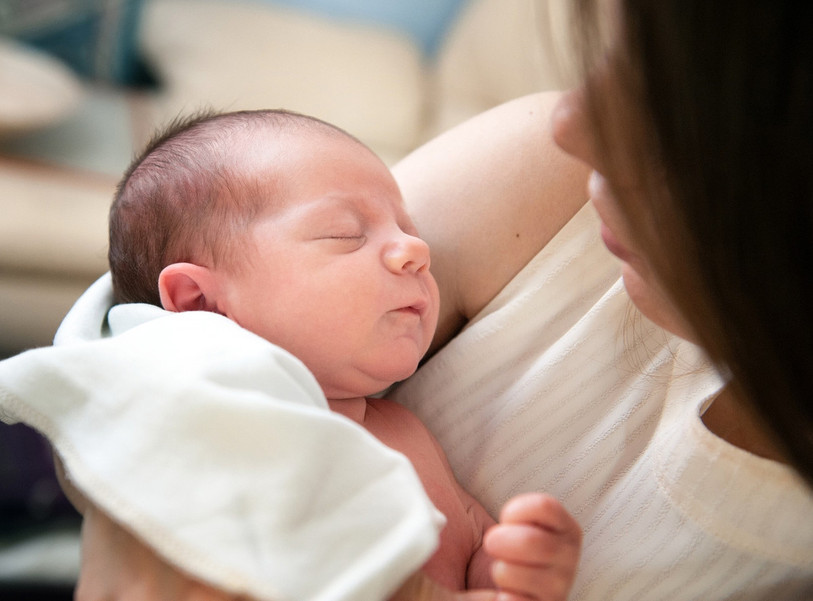 En 2021, les bébés étaient plus de 400 à pousser leur premier cri à l’HJB et plus de 630 à l'H-JU. (Photo : illustration)