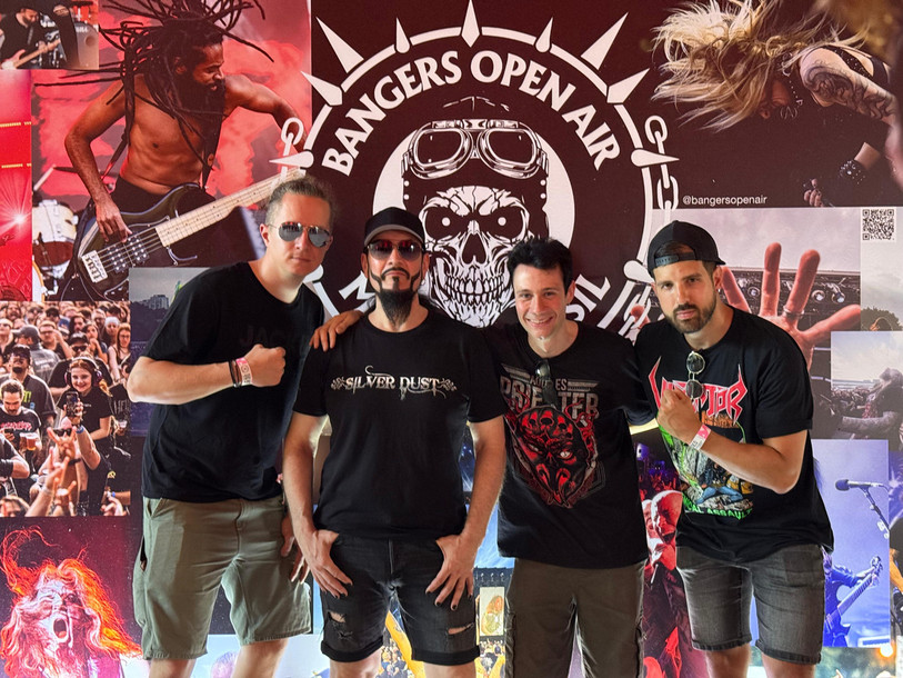 Silver Dust s’est produit au Bangers Open Air Festival au Brésil, à Sao Paulo. (Photo : Stéphane Harnisch)