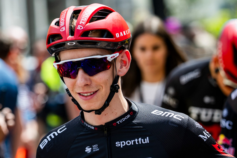 Malicieux, Yannis Voisard a tenté un gros coup à la fin de la 2e étape du Tour de Romandie. (Photo : Keystone/Jean-Christophe Bott)