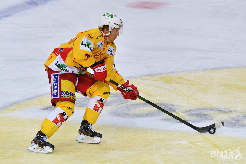 Malgré le retour au jeu de Toni Rajala, le HCB n'a pas réussi à conserver sa 6e place et devra disputer les pré-play-off contre Rapperswil. (Photo: Archives, Georges Henz) 