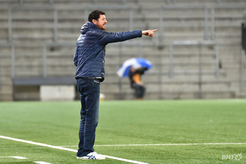 Andrea Binotto a pu donner les derniers conseils à ses joueurs avant la reprise du championnat vendredi prochain. (Photo: archives)