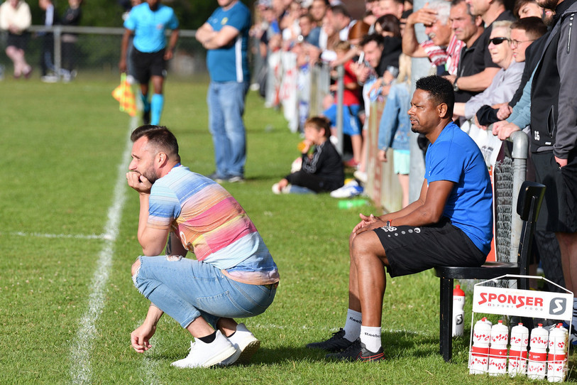 Aurélien Barré (à gauche) et Macio Barbosa quittent le FC Courrendlin-Courroux. (Photo : archives)