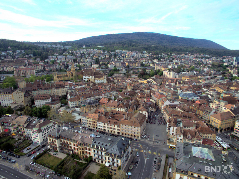 Le Conseil communal veut assainir durablement les finances tout en préservant les prestations à la population de la Ville de Neuchâtel (Photo archives : Pierre Boldt).
