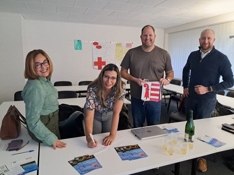 L’association a été officiellement créée en février dernier en présence des deux co-présidente Angela Cristina Melo Schlub et Sonia Veloza ainsi que du secrétaire Fabrice Nagel et du caissier Thibaut Lenglet. (Photo : ProEole Jura.)