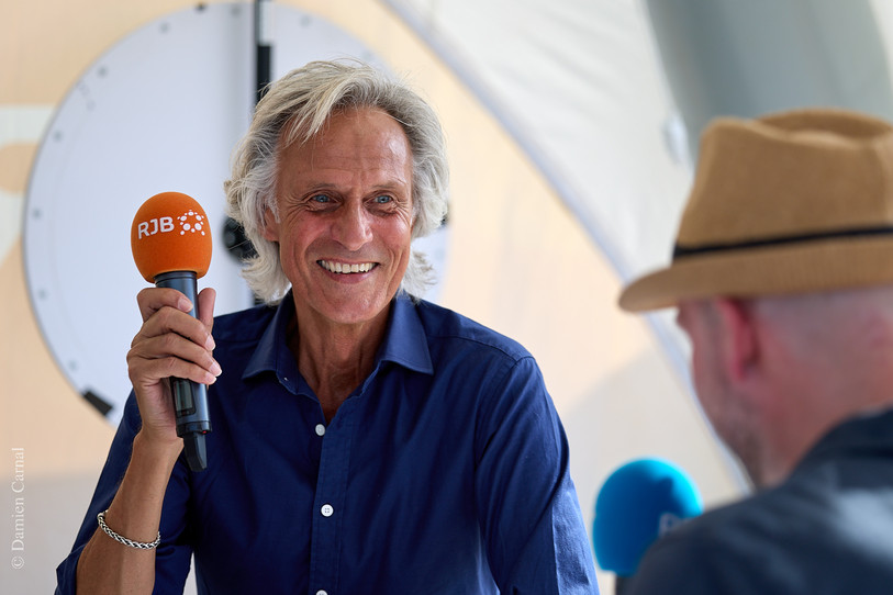 Chris White, icône de Dire Straits