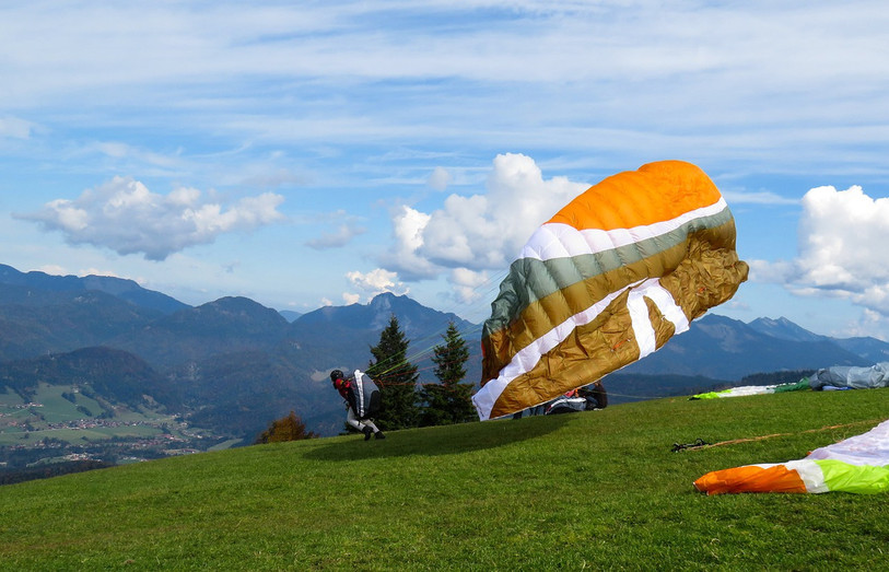 Les amateurs de parapente n'ont pas besoin de s'inscrire pour cette édition allégée (photo libre de droits).
