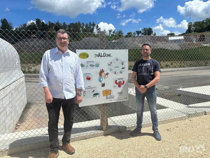 Philippe Zahno et Didier Lunginbühl nous ont fait découvrir les panneaux installés autour du SEOD.