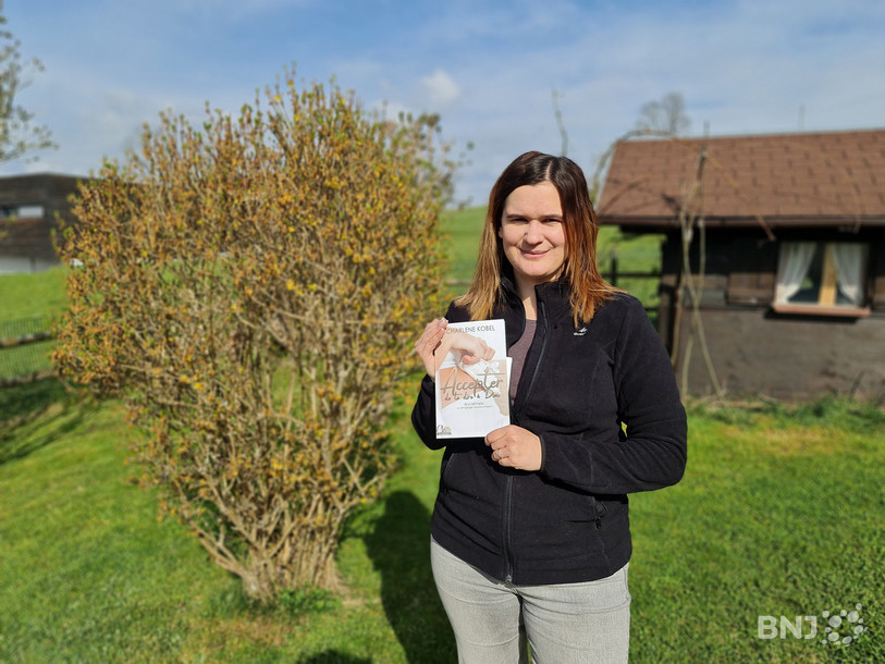 Charlène Kobel entend soutenir les parents touchés par le deuil périnatal grâce à son dernier ouvrage  « Accepter de te dire à Dieu ».