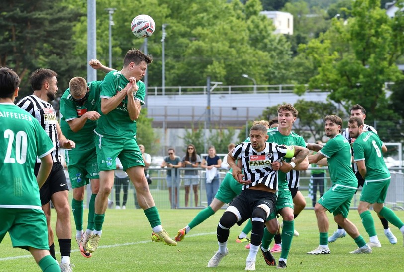 Le FC Courtételle peut être déçu de l'issue de ce duel mais aussi sacrément fier de sa saison (photo : Georges Henz).