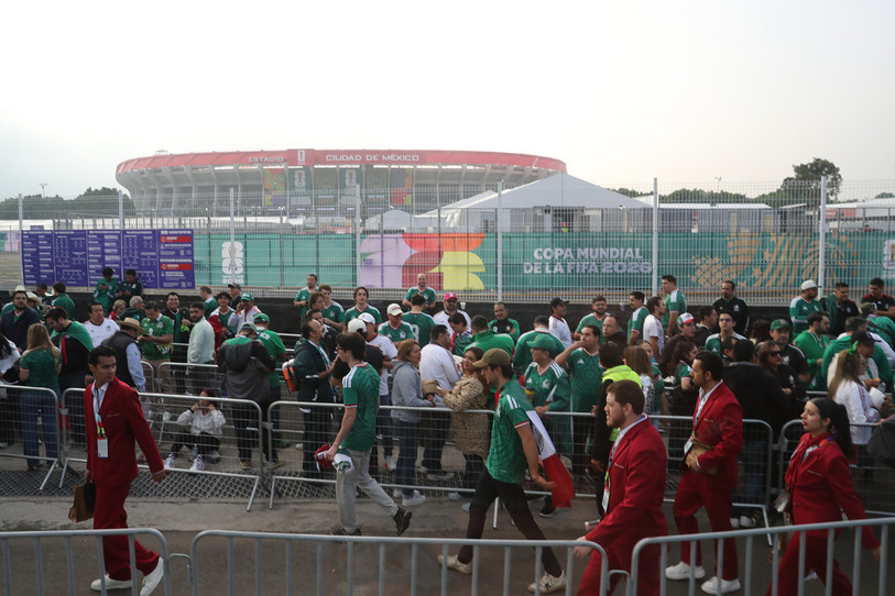 Le Stade Aztèque de Mexico s'apprête à accueillir le match d'ouverture entre le Mexique et l'Afrique du Sud ce jeudi. (Photo : Keystone/EPA/Mario Guzman)