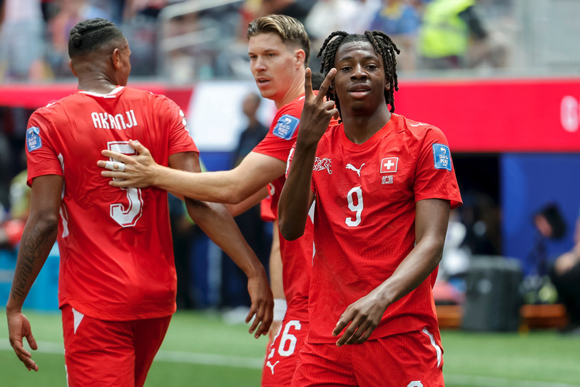Entré en jeu à la 71e, Johan Manzambi a offert un joli doublé à la Suisse face à la Bosnie-Herzégovine ce jeudi. (Photo : KEYSTONE/Peter Klaunzer.)