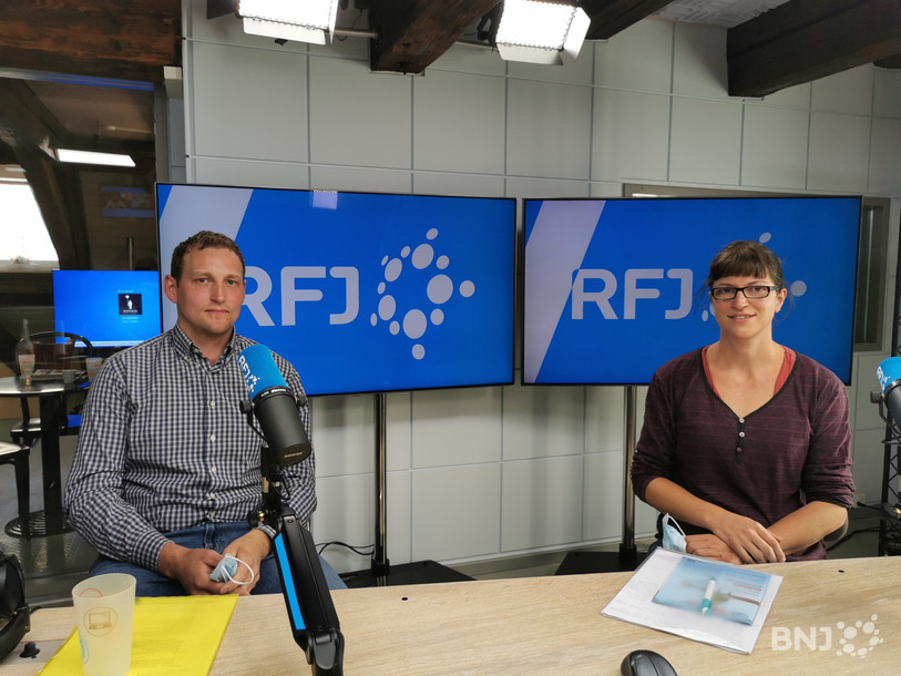 RFJ a reçu Vincent Boillat, agriculteur bio et membre du comité d’AgriJura, opposé aux deux textes, et Pauline Godat, co-présidente des Verts jurassiens, qui soutient avec son parti le 2x « oui » le 13 juin.